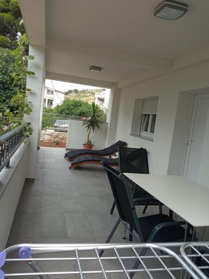 Apartmani Jure Peric Duce Exterior photo